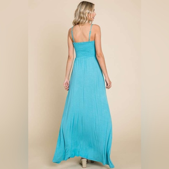 Culture Code Full Size Smocked Cami Maxi Dress with Pockets - Picture 2 of 3